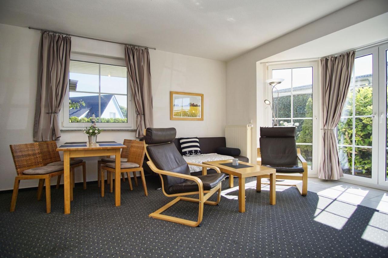 Nah Am Meer, Ruhige Lage, Gratis Nutzung Vom Ahoi Erlebnisbad Und Sauna In Sellin - Haus Inselblick Fewo 02 Goehren (Ruegen) Exterior foto