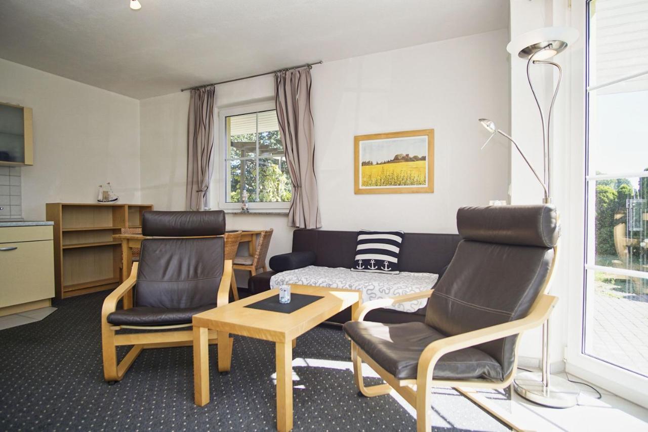 Nah Am Meer, Ruhige Lage, Gratis Nutzung Vom Ahoi Erlebnisbad Und Sauna In Sellin - Haus Inselblick Fewo 02 Goehren (Ruegen) Exterior foto