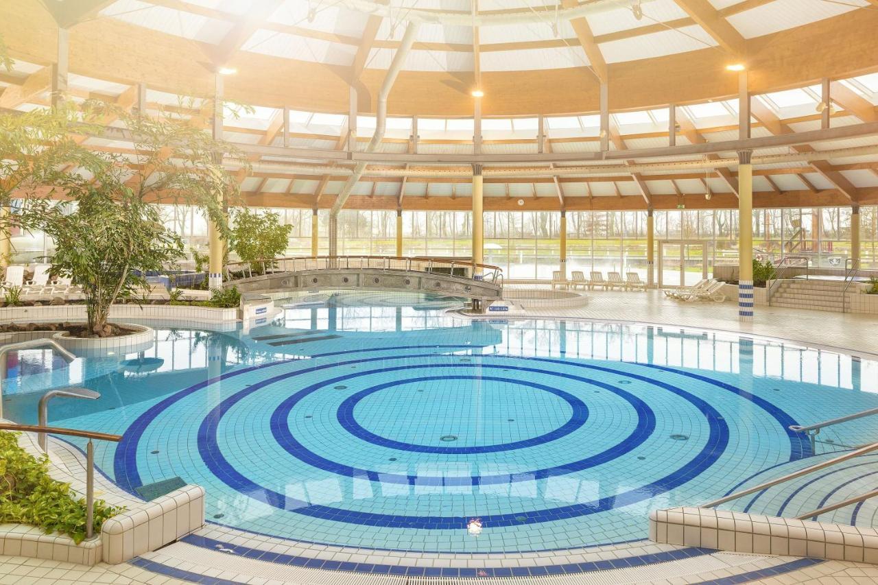 Nah Am Meer, Ruhige Lage, Gratis Nutzung Vom Ahoi Erlebnisbad Und Sauna In Sellin - Haus Inselblick Fewo 02 Goehren (Ruegen) Exterior foto